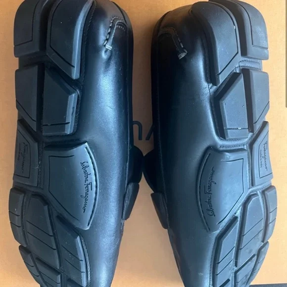 Men’s shoes